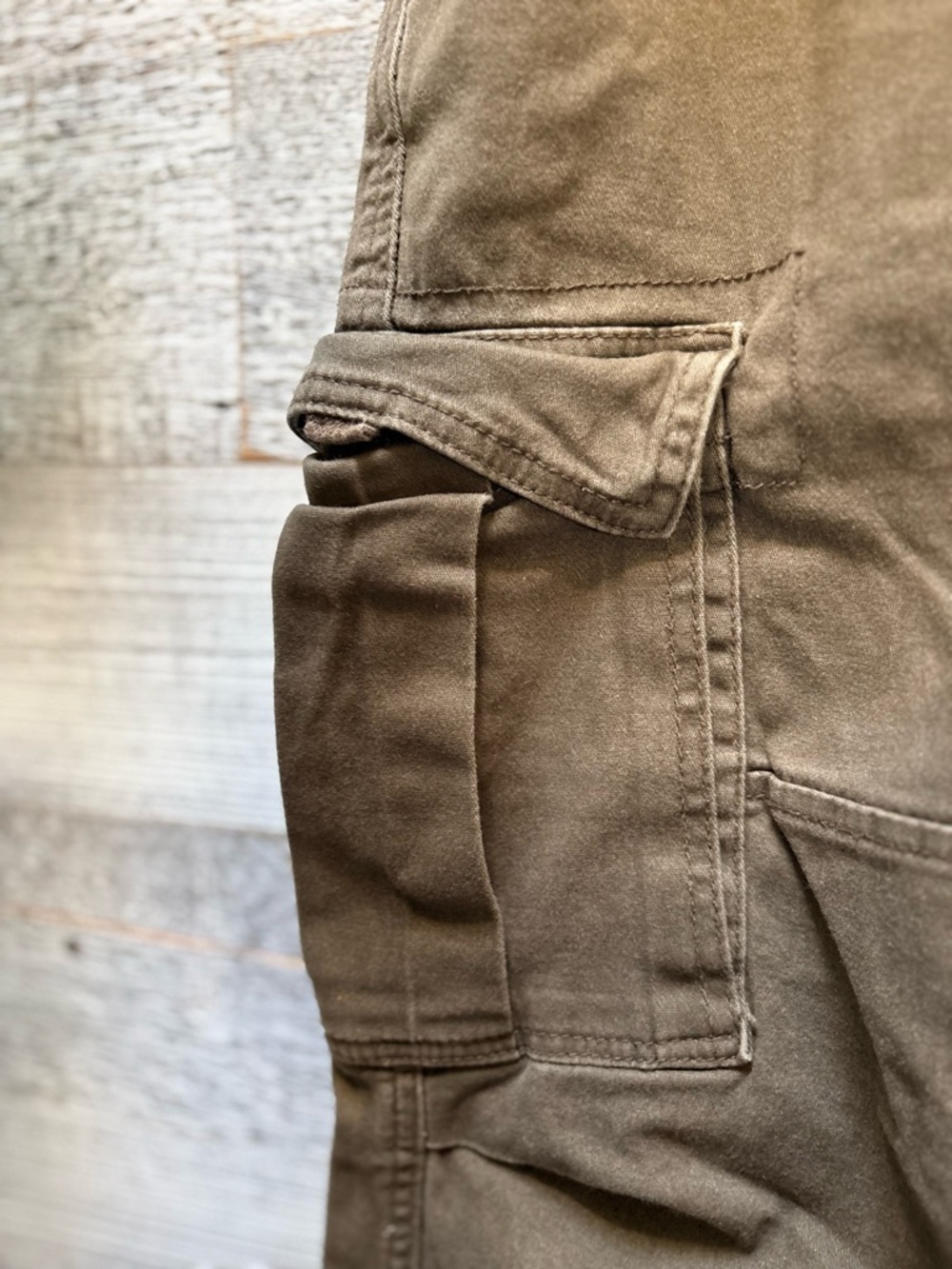 Bluenotes | Loose Cotton Cargo Pants with Drawstring - Men's L, Olive Green - Picture 3 of 7